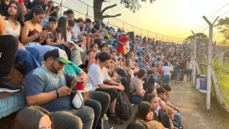 Miles de personas volvieron a ser parte de una tradición que identifica a los jóvenes de Eldorado: los Aeróbics de las Olimpiadas Estudiantiles imagen-73