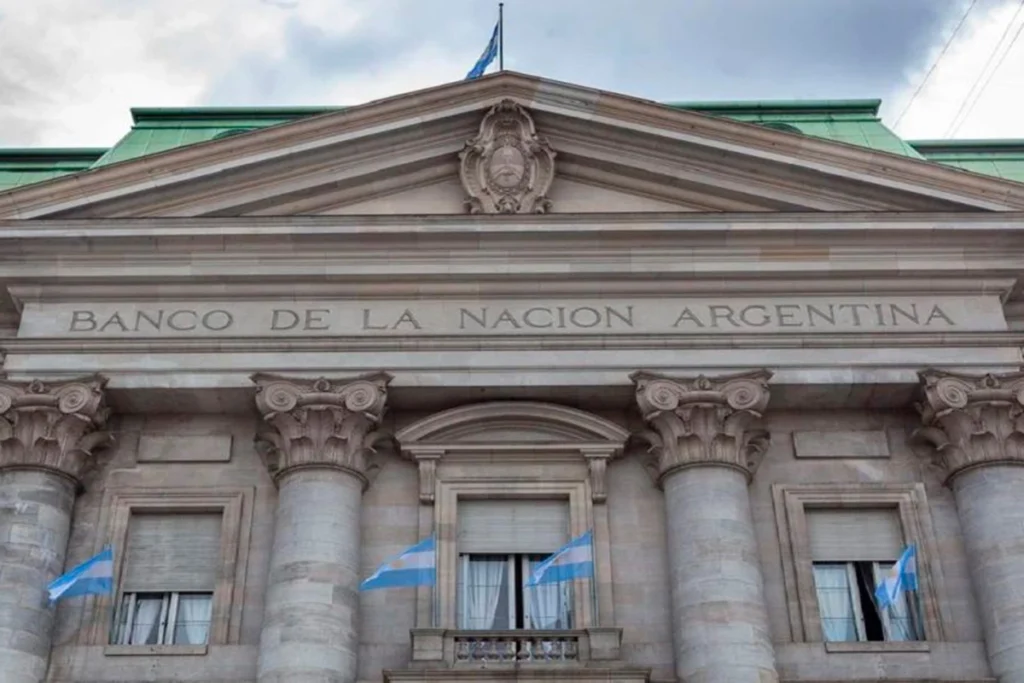 Crece el endeudamiento: el Banco Nación ya refinanció deudas de 62 mil clientes imagen-5