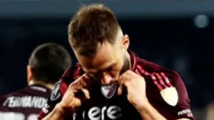 Pezzella rescindió con River: qué pasó y cuál sería su futuro - TyC Sports imagen-1