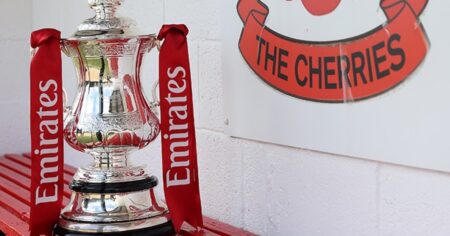 Vuelve a jugar la FA Cup después de 148 años: la última vez, viajó dos días en carruaje imagen-22