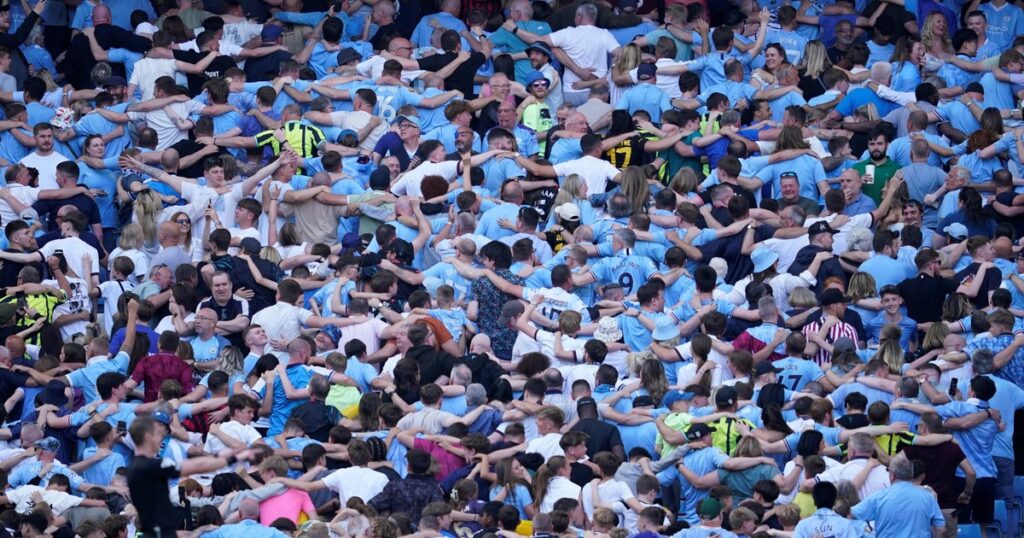 La iniciativa del Manchester City con sus hinchas ante los precios de las entradas para los partidos imagen-46