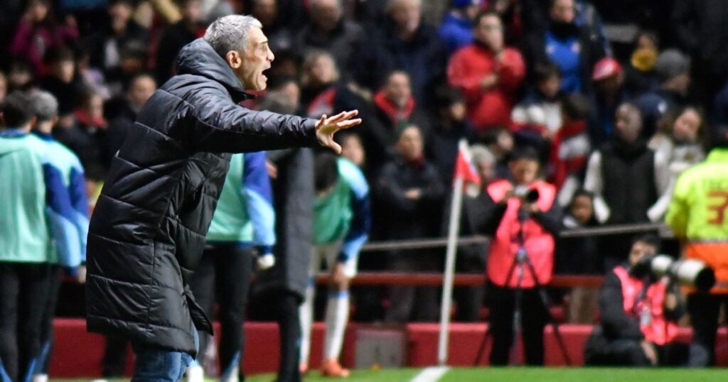 Vojvoda: del «me hacen fuerte las derrotas» al «me sentí identificado con el equipo» Vojvoda: del "me hacen fuerte las derrotas" al "me sentí identificado con el equipo" imagen-43
