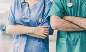 Crece la demanda en hospitales públicos y advierten que faltan contrataciones de enfermeros en Misiones Crece la demanda en hospitales públicos y advierten que faltan contrataciones de enfermeros en Misiones imagen-1