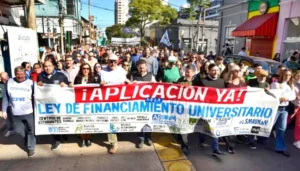 Por desfinanciamiento, universidades temen no empezar el cuatrimestre imagen-2