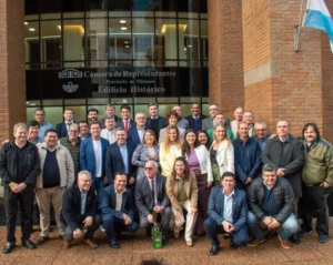 Legisladores retomaron las sesiones y junto a intendentes expresaron apoyo a Passalacqua imagen-2