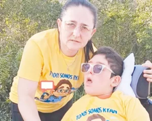Ryan necesita fondos para llegar a la India para un tratamiento imagen-1