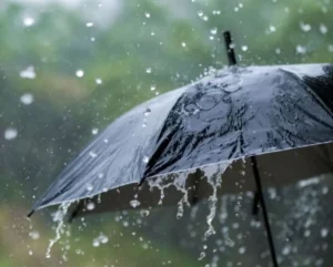 El tiempo templado tiene las horas contadas: llegan tormentas y un desplome de las temperaturas El tiempo templado tiene las horas contadas: llegan tormentas y un desplome de las temperaturas imagen-2