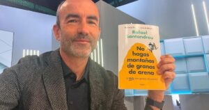 Rafael Santandreu, psicólogo, sobre el insomnio: “Podemos volver a dormir bien sin pastillas, mediante un entrenamiento mental específico” Rafael Santandreu, psicólogo, sobre el insomnio: “Podemos volver a dormir bien sin pastillas, mediante un entrenamiento mental específico” imagen-2