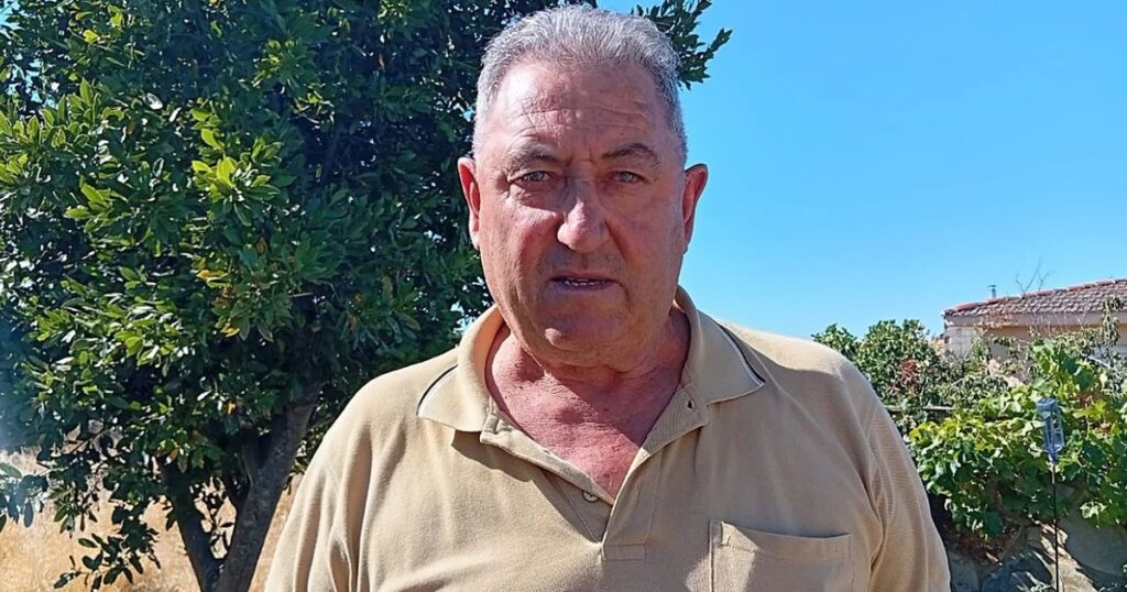 Martín González, 72 años, de policía a constructor: "Lo duro de todo aquello era que cuando salías por las noches no sabías si volverías a casa" imagen-106