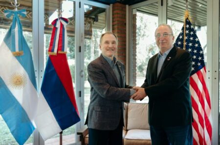 Passalacqua recibió al embajador de Estados Unidos: seguridad fronteriza, crimen organizado e inversiones en la agenda imagen-16