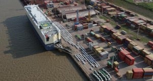 Tras cuatro días de paro y pérdidas millonarias el Gobierno Nacional suspendió el decreto que desató el conflicto portuario imagen-7