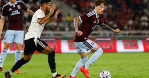A la espera del Dibu Martínez, ¿qué dijo Garnacho después de su debut amistoso en el Aston Villa? imagen-3