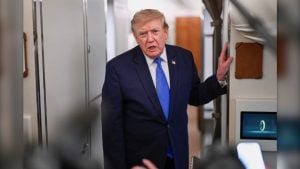 Trump anunció nuevas negociaciones con Irán tras postergar una ofensiva militar, aunque Irán lo desmiente: “Nueva mentira” Trump anunció nuevas negociaciones con Irán tras postergar una ofensiva militar, aunque Irán lo desmiente: “Nueva mentira” imagen-4