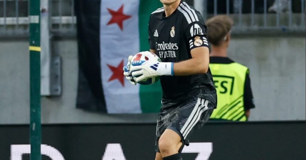 Increíble: en un amistoso, el arquero del Real Madrid dio una asistencia ¡con la mano! imagen-5
