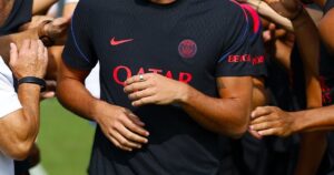 Cada vez más galáctico: PSG presentó al verdugo de la Selección en la final del Mundial imagen-2