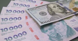 Mercado cambiario: ¿volverán los inversores a apostar por el carry trade en agosto? imagen-4