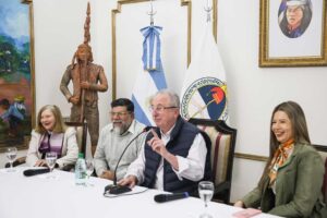 En tiempos de crisis, Misiones sostiene el apoyo a las bibliotecas populares imagen-2