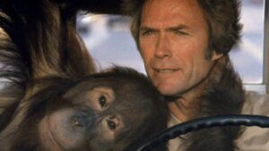 Clint Eastwood sabía que eran "películas problemáticas" pero las hizo igualmente: "Tienes que llevar al público en distintas direcciones" imagen-1