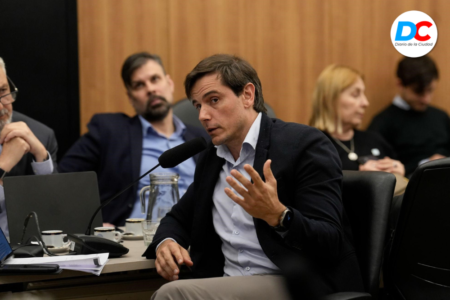 : “TENEMOS QUE SER RESPONSABLES PARA NO ROMPER EL CRECIMIENTO DEL CRÉDITO” imagen-12