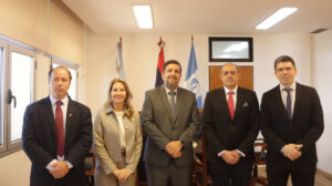 El Superior Tribunal de Justicia recibió al reconocido jurista Gustavo Calvhino El Superior Tribunal de Justicia recibió al reconocido jurista Gustavo Calvhino imagen-4