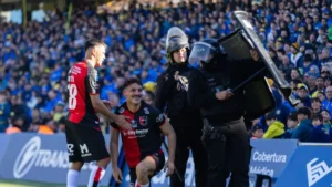 Cóccaro le aguó la fiesta a Central; Newell’s empató agónicamente el clásico rosarino: reviví lo mejor – TyC… Cóccaro le aguó la fiesta a Central; Newell's empató agónicamente el clásico rosarino: reviví lo mejor - TyC... imagen-1