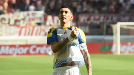Di María, el héroe de Rosario Central: golazo, doblete y título ante Estudiantes en la Supercopa Internacional - TyC Sports imagen-10