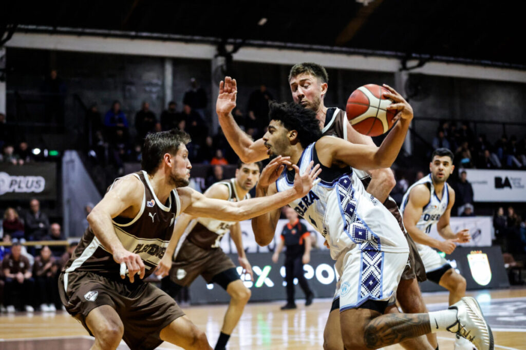 Básquet: derrota de OTC ante Platense imagen-5