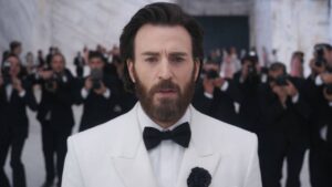 Antes de 'Vengadores: Doomsday, Chris Evans se ríe de su propia imagen en una ácida sátira imagen-125