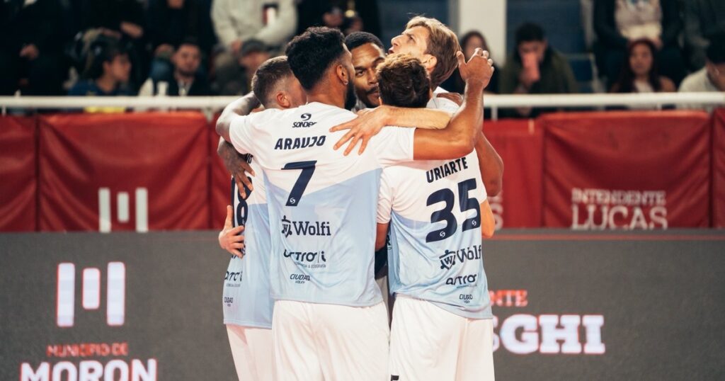 Ciudad se lo dio vuelta a UPCN y ganó la Supercopa de vóley imagen-43