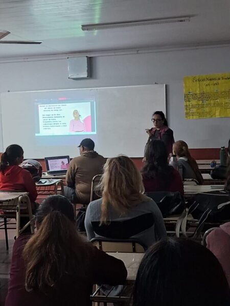 Salud y Prevención: charla sobre cáncer de mama y de cuello de útero en el BOP 36 imagen-14
