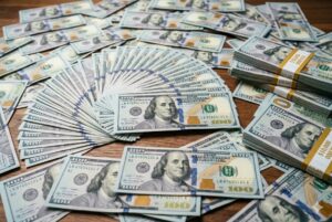 Dólar hoy y dólar blue, EN VIVO: y cuál es el precio del paralelo este viernes 23 de octubre, minuto a minuto imagen-3