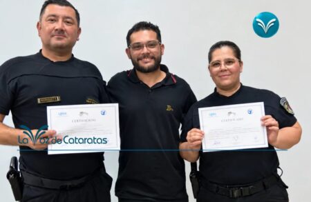 Capacitación en Lengua de Señas fortalece la atención inclusiva de policías de la UR-V imagen-12