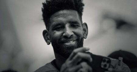 Conmoción en el rugby: murió Hyron Andrews, jugador de los Lions, en un hotel de Francia imagen-17