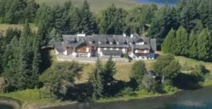Bariloche: un proyecto de lujo de Alan Faena reabre la disputa por las tierras del antiguo hotel de Perón imagen-16