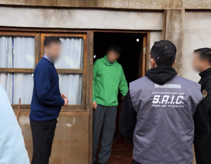 Acorralan a un ciberextorsionador en San Pedro: allanamiento y pericias forenses tras chantajear a mujeres con fotos íntimas Acorralan a un ciberextorsionador en San Pedro: allanamiento y pericias forenses tras chantajear a mujeres con fotos íntimas imagen-5