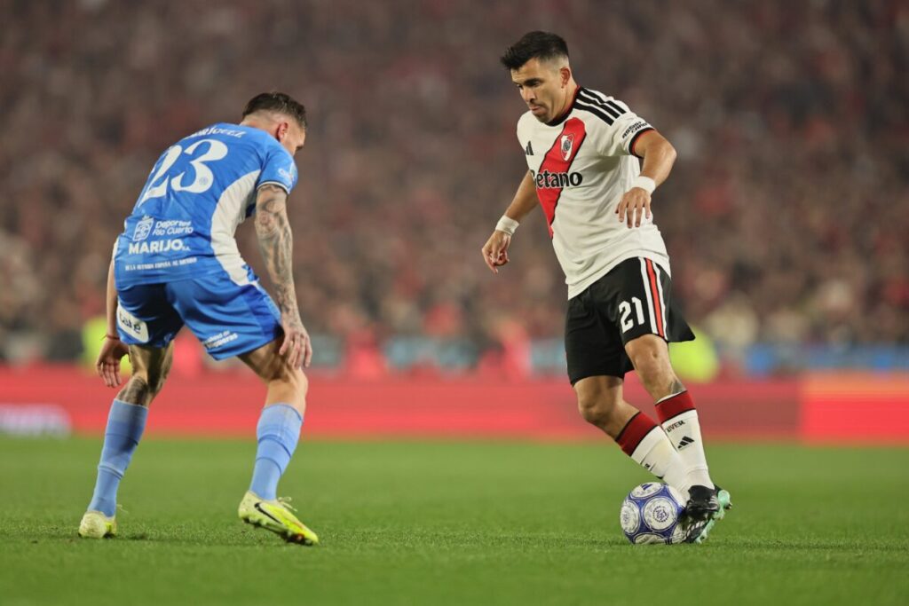 River fue de la promesa de una goleada a un triunfo sin respuestas convincentes para lo que viene imagen-5