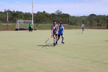 Juegos Deportivos Misioneros: gran jornada con Hockey 7 y Vóley de Playa como protagonistas    imagen-85