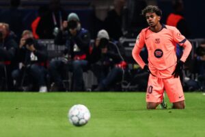Perlitas de Champions League: los insólitos errores de los dos cracks y el golazo de Cherki, que hizo pasar de largo a un rival imagen-3