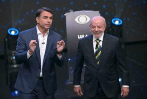 Milei y la corrupción marcaron el áspero debate entre Bolsonaro y Lula imagen-2
