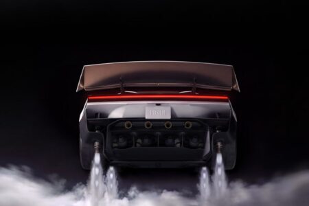 El precio oficial del nuevo Tesla Roadster 2026 en Estados Unidos con propulsores para volar imagen-7