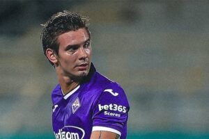 Franco Mastantuono, bajo la lupa en Fiorentina: críticas, adaptación al Calcio y un semestre que empezó torcido imagen-3