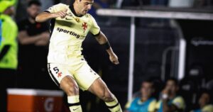 Sosa calentó las semis de la Sudamericana: “Ojalá que mi primer gol sea contra Boca” Sosa calentó las semis de la Sudamericana: "Ojalá que mi primer gol sea contra Boca" imagen-3