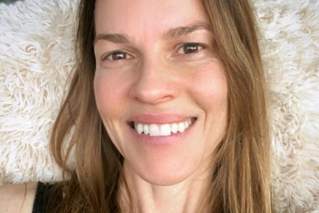 Hilary Swank anunció que será madre por tercera vez a los 52 años imagen-5