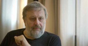 Slavoj Žižek, filósofo y psicoanalista esloveno, sobre las consecuencias de no actuar: “El hecho de no hacer nada no está vacío, tiene un significado: decir sí a las relaciones existentes de dominación” Slavoj Žižek, filósofo y psicoanalista esloveno, sobre las consecuencias de no actuar: "El hecho de no hacer nada no está vacío, tiene un significado: decir sí a las relaciones existentes de dominación" imagen-2