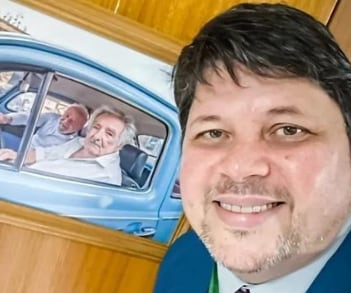 Habló Rogerio Tomaz Jr, el periodista crítico de Milei que fue deportado en Aeroparque: “Es un orgullo” imagen-105