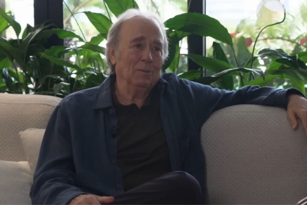 Joan Manuel Serrat a sus 82 años: “Todo pasa muy deprisa; hoy eres fuego y mañana olvido” imagen-107