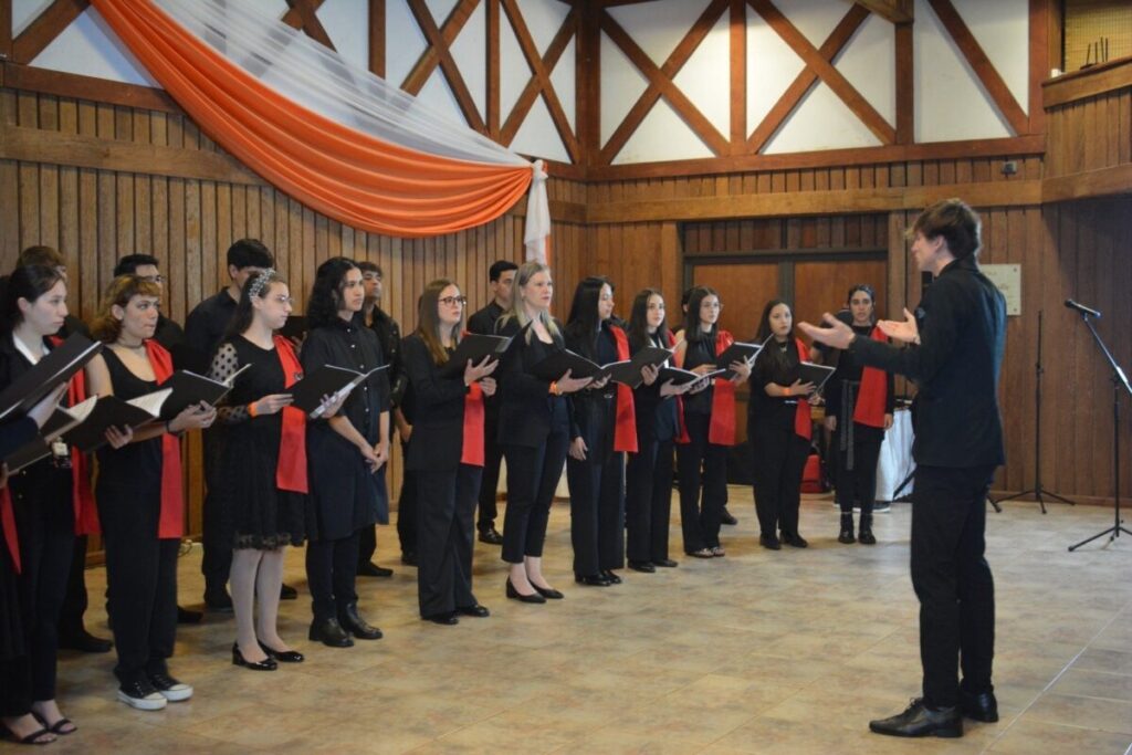 Oberá Sinfónico abrió sus puertas con música, emoción y grandes expectativas Oberá Sinfónico abrió sus puertas con música, emoción y grandes expectativas imagen-5