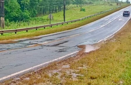 Repararán un tramo de la ruta 12 en Puerto Rico y continúa el desvío por la crecida imagen-6