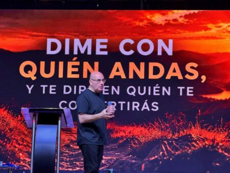 “Antes de cambiar tu realidad, tenés que cambiar tu mentalidad”: una prédica que llamó a crecer y dejar atrás la resignación imagen-12