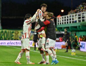 Instituto le ganó a Defensa y Justicia, piensa en los mata-mata y cada día juega mejor imagen-2